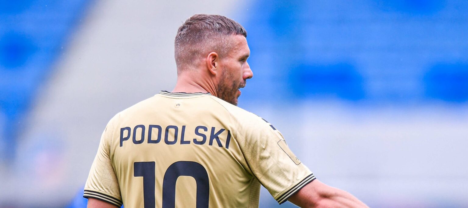 Poldi wskoczył do składu, lecz spisał się słabo?