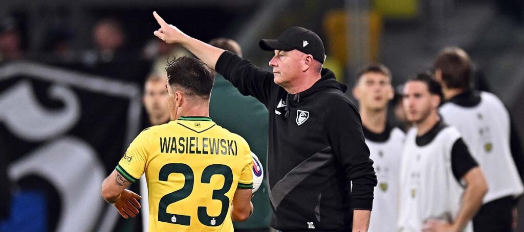 Co działo się w przerwie w szatni GieKSy?