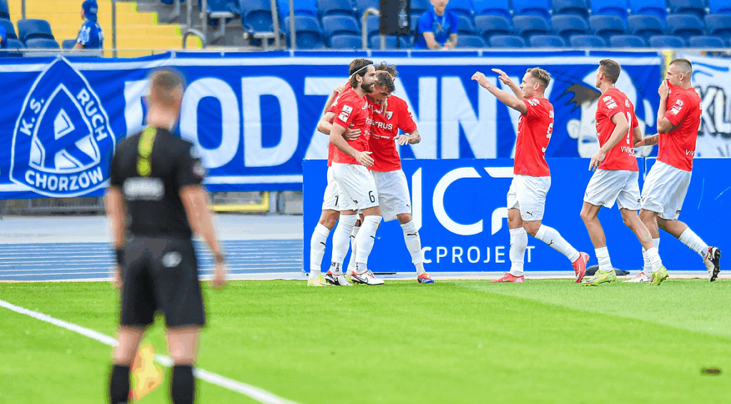 Ruch interesował się 31-latkiem? Obrońca zabrał głos!