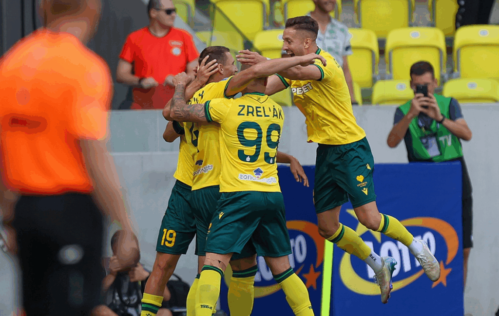 Grad bramek w Katowicach! GKS w końcu skuteczny